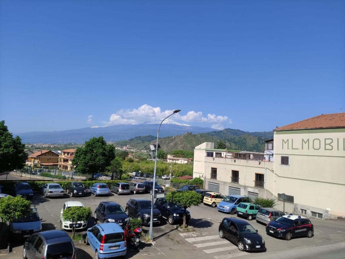 I Du Meli Apartments Taormina Exterior photo