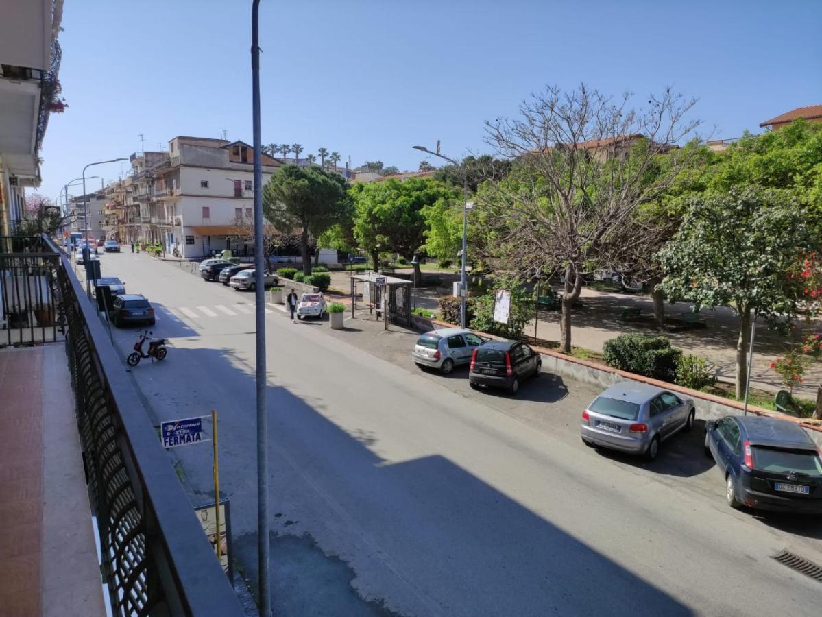I Du Meli Apartments Taormina Exterior photo