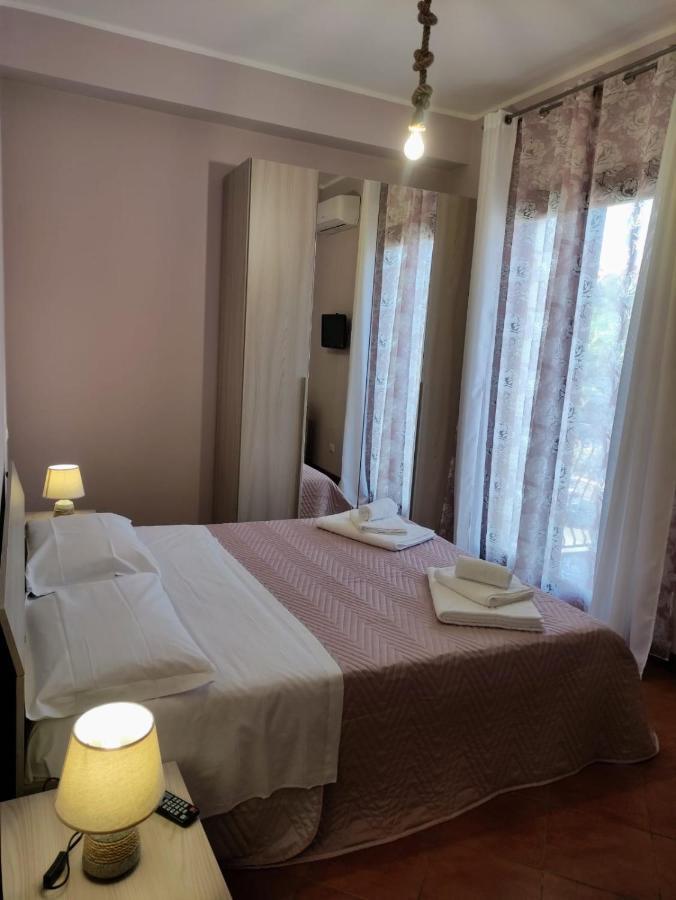 I Du Meli Apartments Taormina Exterior photo